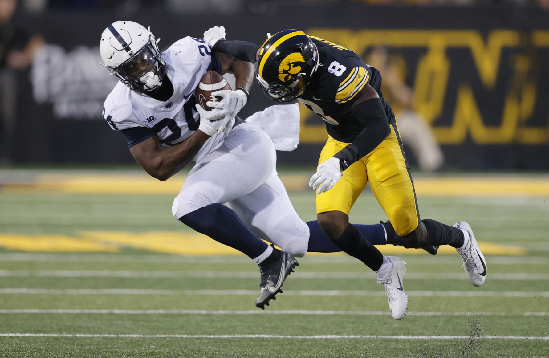 Penn St Iowa Football